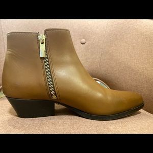 Thursday Downtown Boots Sedona Brown 8.5